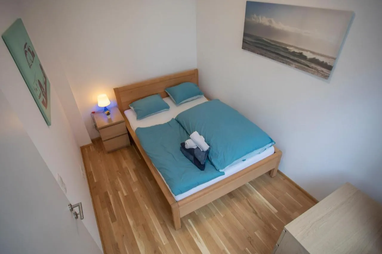 Cozy 1-Bedroom Apartment In Innsbruck Center 0*,